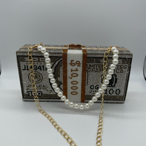 The NEW Boutique Handbags - Lot of 10 🆕 10,000 MONEY stack || clutch bag w/ pearl & chain strap